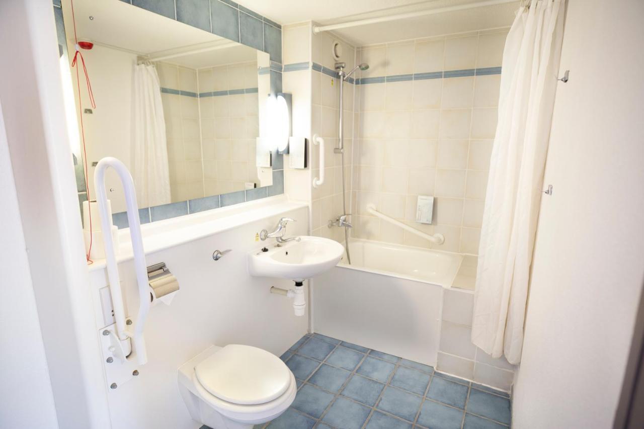 Campanile Hotel - Basildon - East Of London Экстерьер фото
