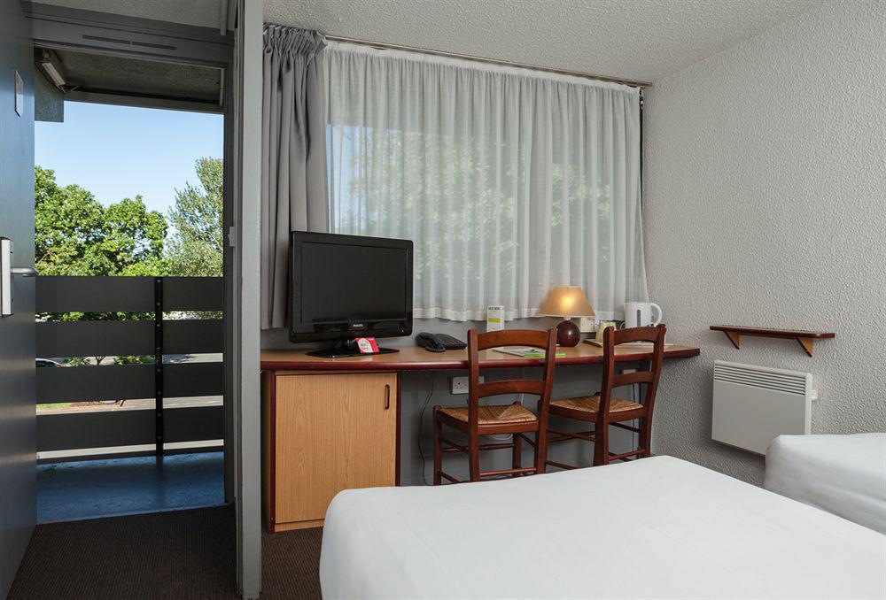 Campanile Hotel - Basildon - East Of London Экстерьер фото